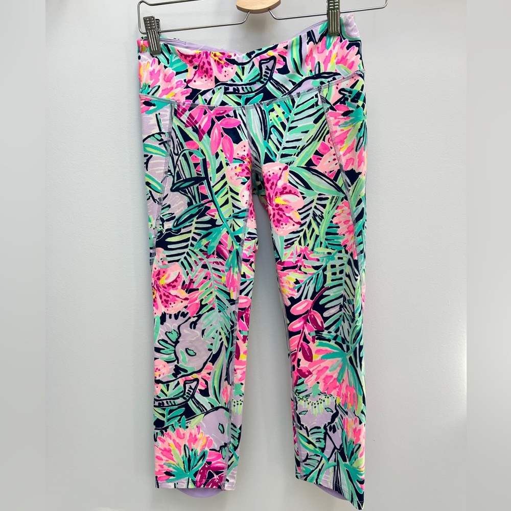EUC Lilly Pulitzer Size S Pink Green Luxletic Leggings